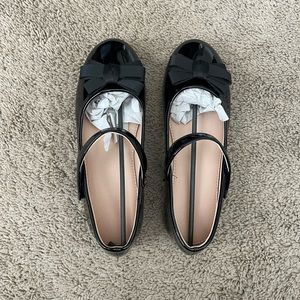 Mary Jane Bow Shoes - Flat Black Patent Leather With Strap. New, Never Worn
